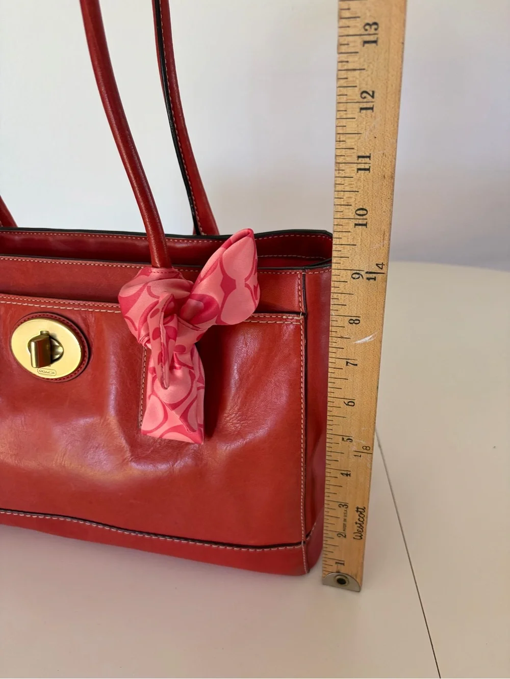 Coach Hamptons Madeline Large Leather Tote 11554 Red Orange Turnlock Scarf